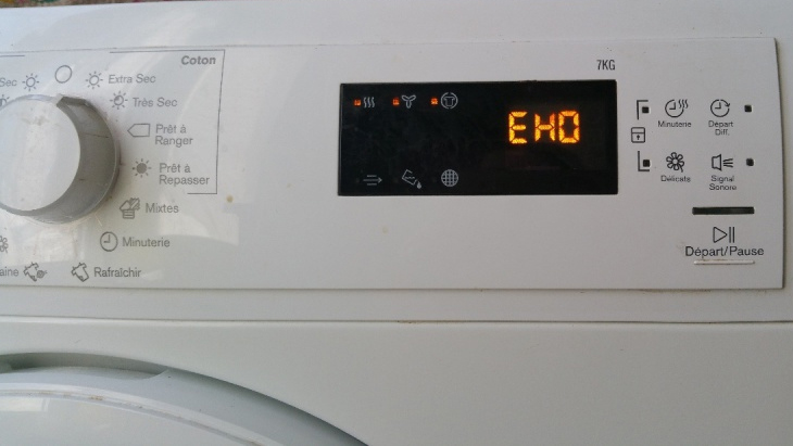 Máy giặt Electrolux báo lỗi EHO là gì?